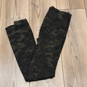SPANX Olive Camouflage Leggings